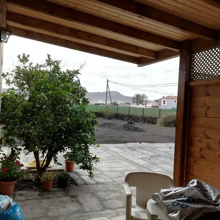 Casa El Taro-cotillo *