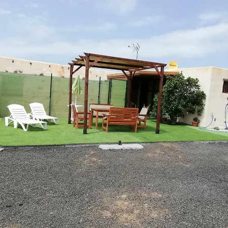 Casa El Taro-cotillo *